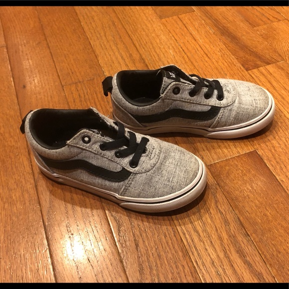 vans ward skate shoes